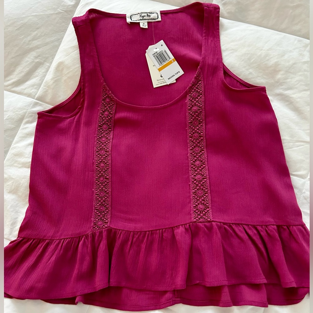Hippie Rose Fuchsia Sleeveless Top. Size Small.
